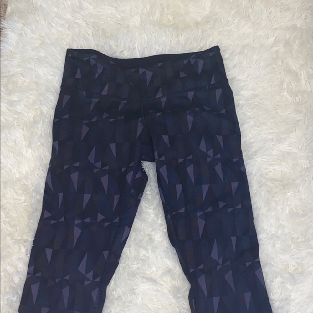 Lululemon Geometric Pattern Wonder Under Leggings